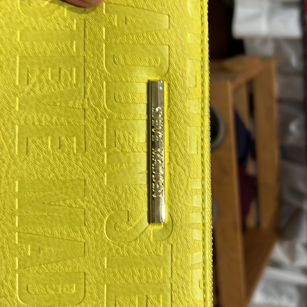 Steven madden wallet - Picture 2 of 5
